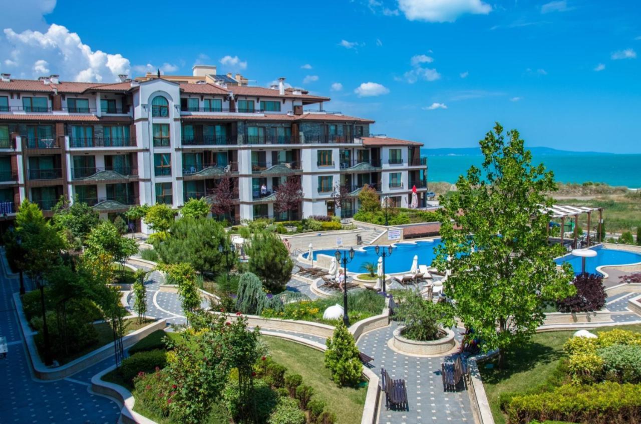 Rose Gardens Boutique Hotel By Asteri Hotels Pomorie Exterior photo